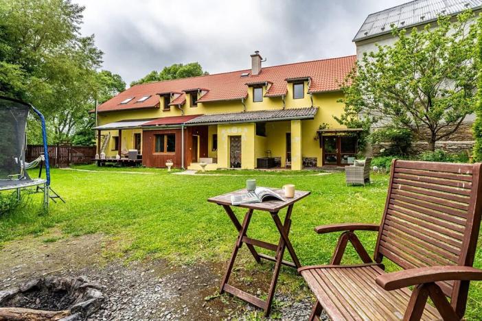 Prodej vícegeneračního domu, Bouzov, 420 m2