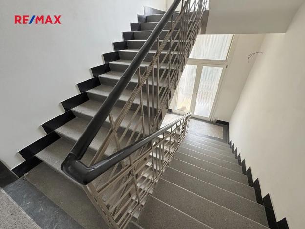 Pronájem bytu 2+kk, Praha - Vinohrady, Záhřebská, 49 m2