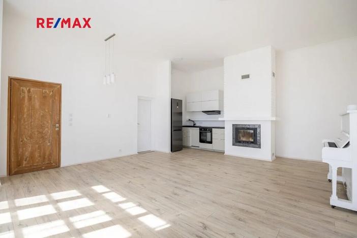 Prodej rodinného domu, Vráž, Nad Loděnicí, 219 m2