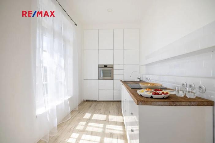 Prodej rodinného domu, Vráž, Nad Loděnicí, 219 m2