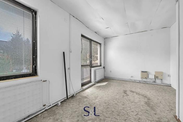 Prodej obchodního prostoru, Nový Bor, Česká, 325 m2