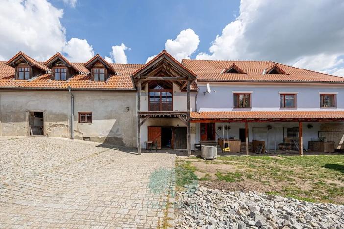 Prodej zemědělské usedlosti, Velká Bíteš, 850 m2