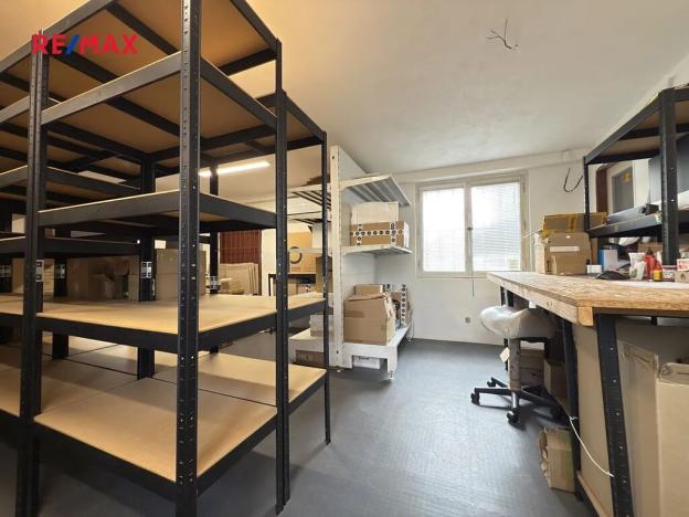 Pronájem obchodního prostoru, Horní Bříza, Sídlištní, 145 m2