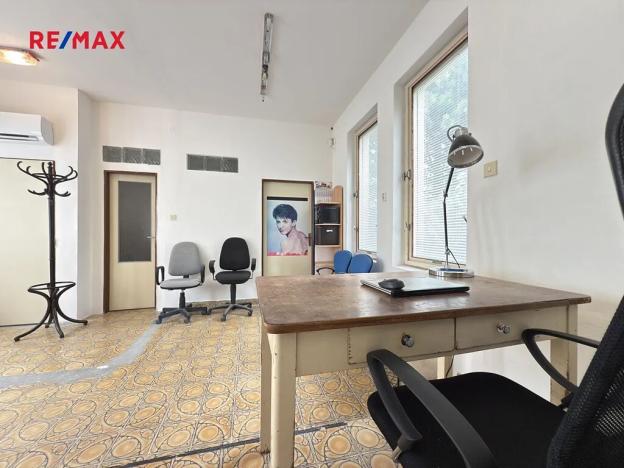 Pronájem obchodního prostoru, Horní Bříza, Sídlištní, 145 m2