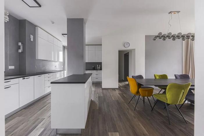 Prodej rodinného domu, Praha - Dolní Měcholupy, Na návsi, 392 m2