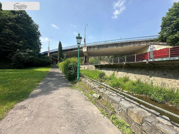 Pronájem kanceláře, Blansko, Gellhornova, 541 m2