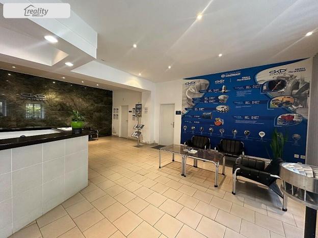 Pronájem kanceláře, Blansko, Gellhornova, 541 m2