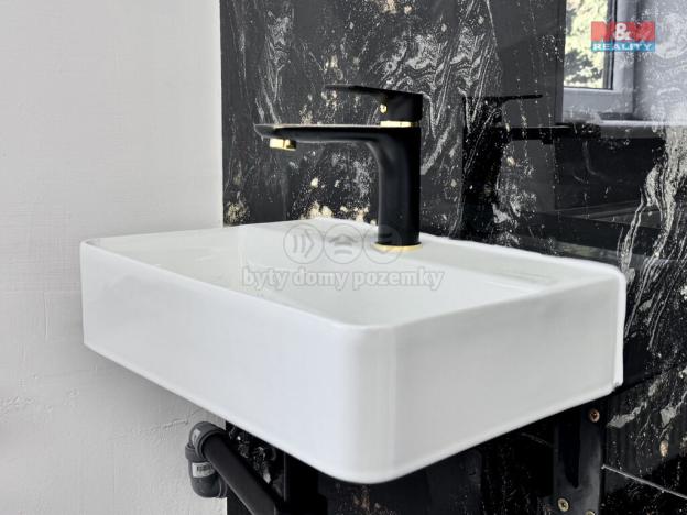 Pronájem obchodního prostoru, Ostrava - Mariánské Hory, 28. října, 83 m2