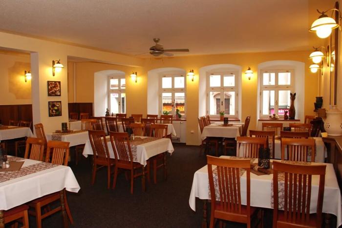 Prodej ubytování, Turnov, Hluboká, 600 m2