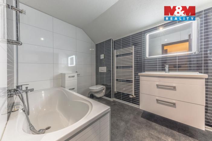 Prodej rodinného domu, Rumburk - Rumburk 3-Dolní Křečany, K cihelně, 249 m2