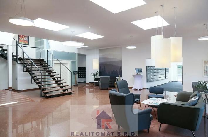 Pronájem bytu 1+kk, Praha - Jinonice, Peroutkova, 55 m2