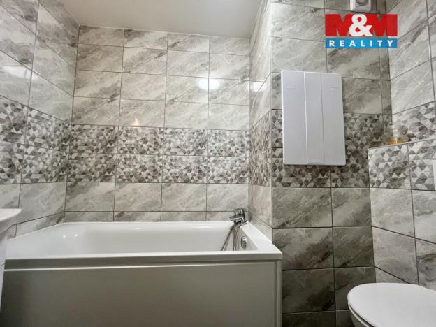 Pronájem bytu 2+1, Klášterec nad Ohří - Miřetice u Klášterce nad Ohří, Lesní, 51 m2