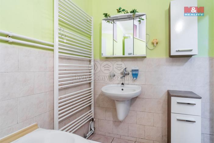 Prodej rodinného domu, Mimoň, nám. 1. máje, 120 m2