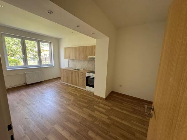 Pronájem bytu 2+1, Frýdek-Místek, Míru, 84 m2