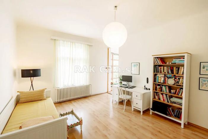 Prodej vily, Praha - Strašnice, Mrštíkova, 300 m2