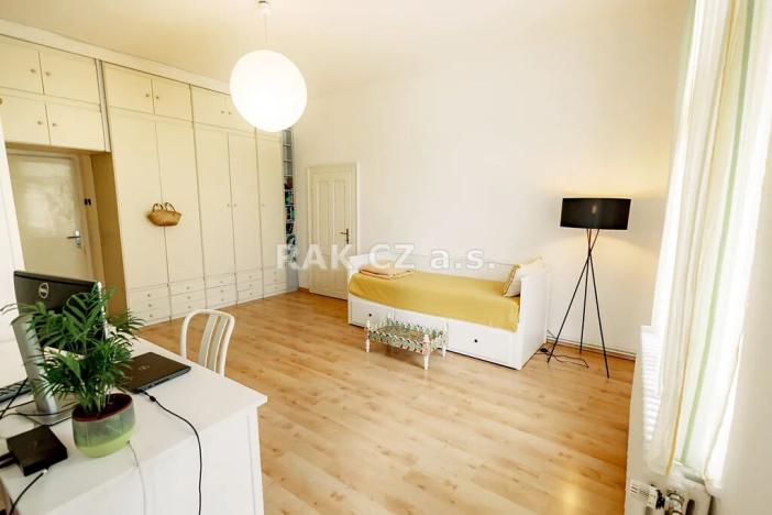 Prodej vily, Praha - Strašnice, Mrštíkova, 300 m2