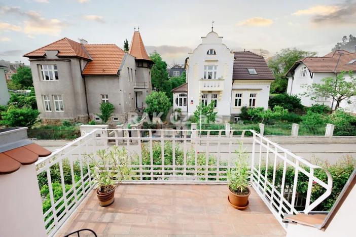 Prodej vily, Praha - Strašnice, Mrštíkova, 300 m2