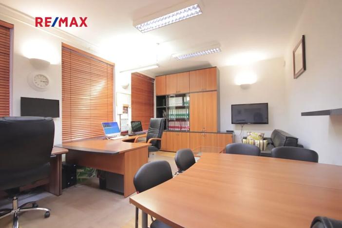 Pronájem kanceláře, Praha - Nové Město, Hybernská, 33 m2