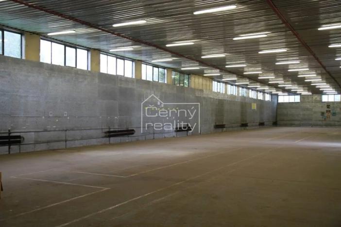 Pronájem skladu, Pardubice, Fáblovka, 1200 m2