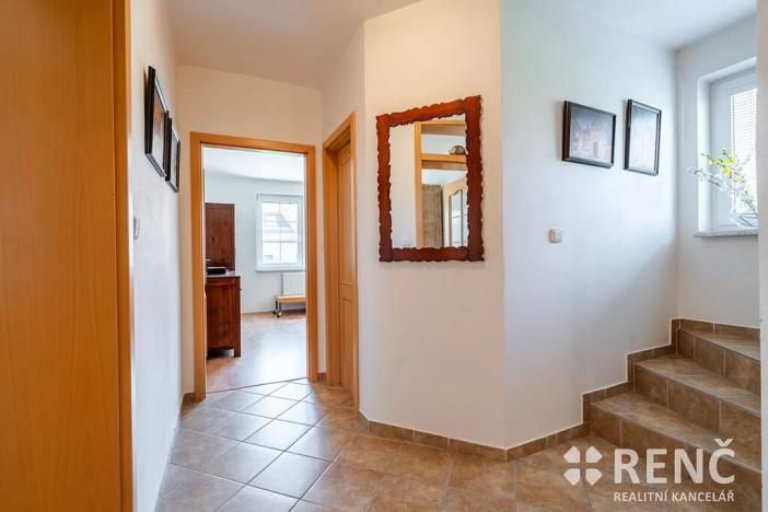 Prodej rodinného domu, Podolí, 216 m2