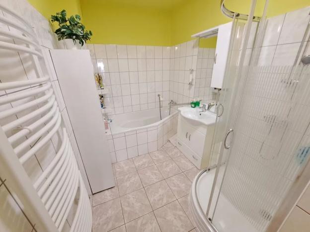 Prodej rodinného domu, Závist, 268 m2