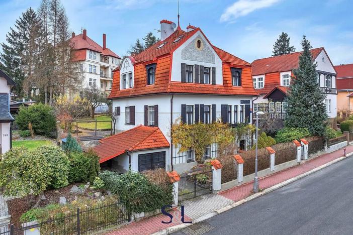 Pronájem bytu 3+1, Liberec, Zborovská, 131 m2