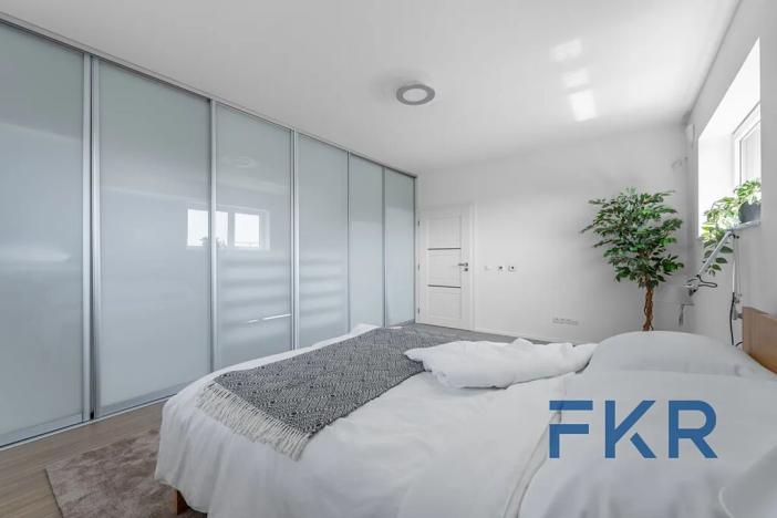 Prodej rodinného domu, Kolová, 205 m2