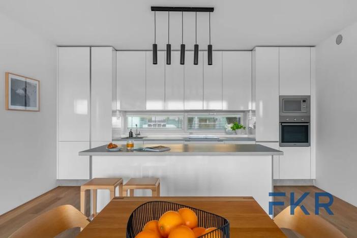 Prodej bytu 4+kk, Praha - Libeň, Zenklova, 97 m2