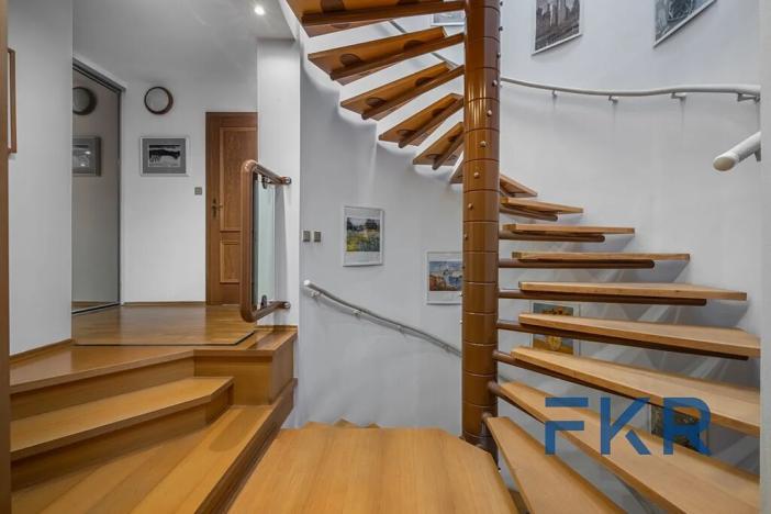 Prodej rodinného domu, Praha - Dolní Měcholupy, Za zahradami, 237 m2