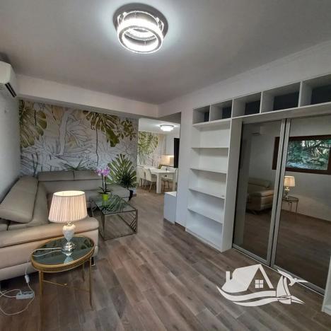 Prodej bytu 3+kk, Tivat, Černá Hora, 58 m2