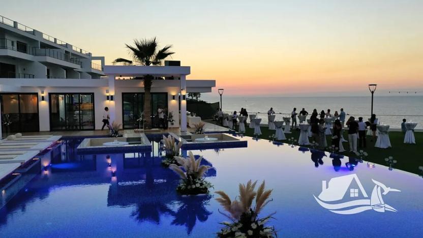 Prodej bytu 1+1, Agios Amvrosios Keryneias, Kypr, 58 m2