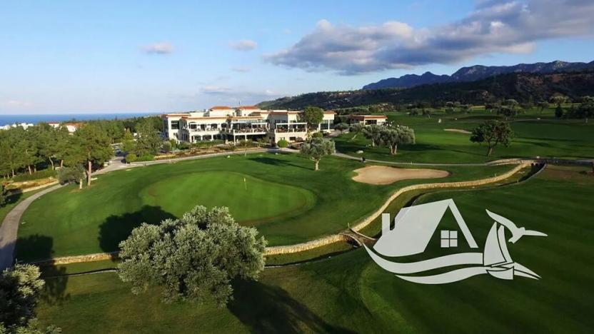 Prodej bytu 1+1, Agios Amvrosios Keryneias, Kypr, 58 m2