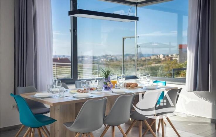 Prodej vily, Split, Chorvatsko, 195 m2