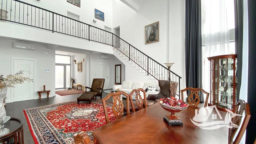 Prodej vily, Kumbor, Černá Hora, 320 m2