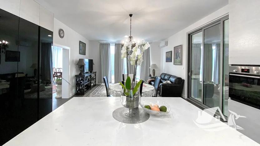 Prodej vily, Kumbor, Černá Hora, 320 m2