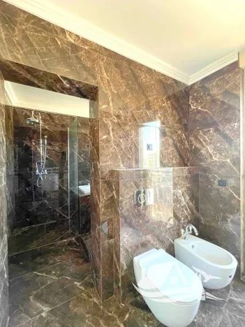 Prodej bytu 4+kk, Budva, Černá Hora, 1147 m2