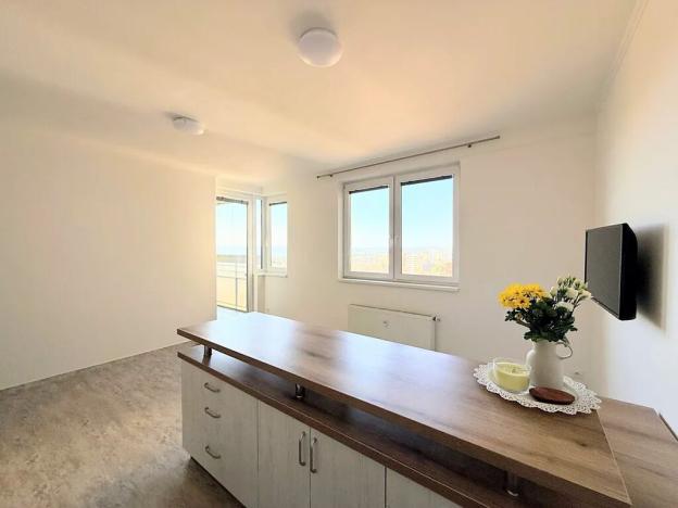 Prodej bytu 2+kk, Praha - Troja, Hnězdenská, 43 m2