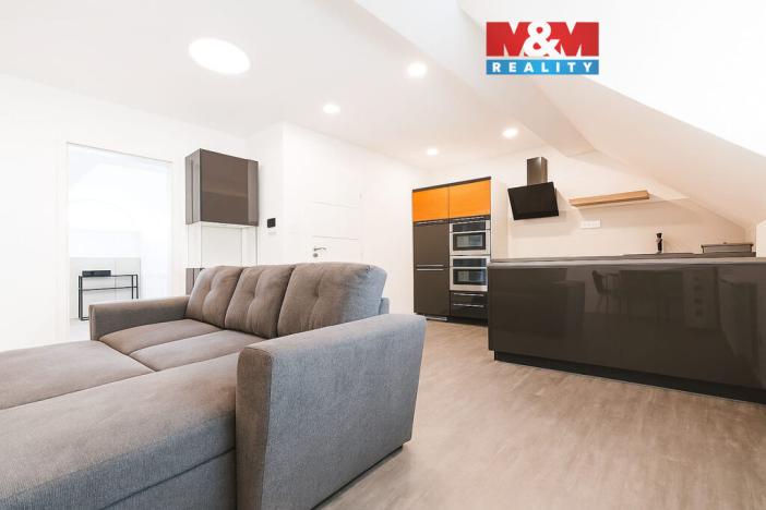 Pronájem bytu 2+kk, Česká Lípa, Jiráskova, 57 m2