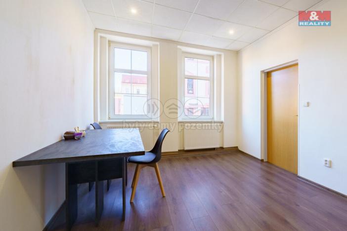 Pronájem bytu 2+kk, Aš, Hlavní, 42 m2