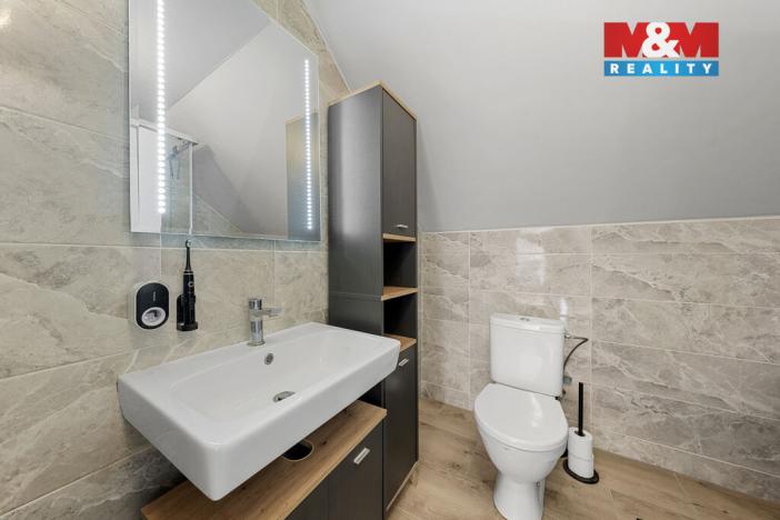 Prodej rodinného domu, Ústí nad Labem - Střekov, Jeseninova, 275 m2