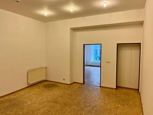 Pronájem obchodního prostoru, Praha - Libeň, Sokolovská, 91 m2