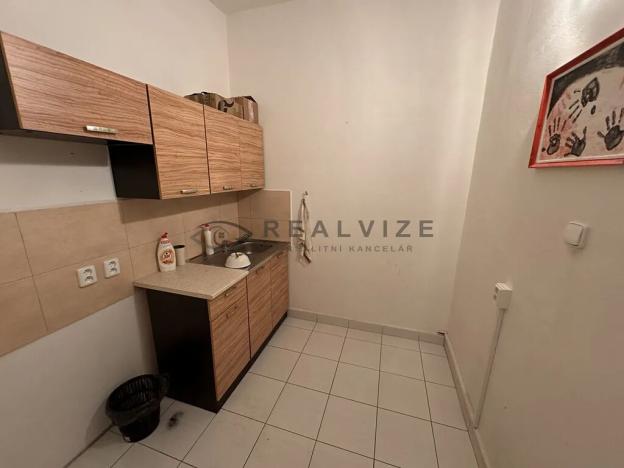 Pronájem kanceláře, České Budějovice, Žižkova tř., 65 m2