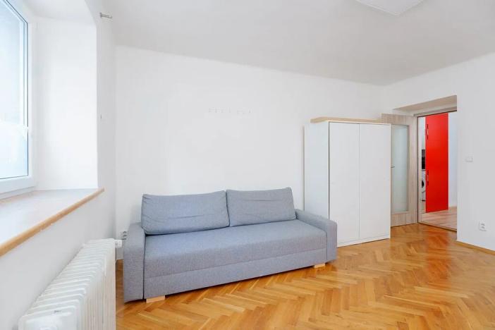 Prodej bytu 1+kk, Praha - Bubeneč, Terronská, 26 m2
