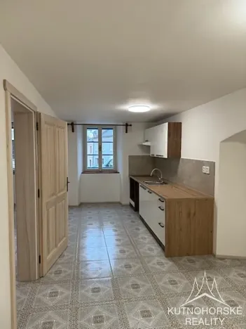 Pronájem bytu 2+kk, Kutná Hora, Husova, 49 m2