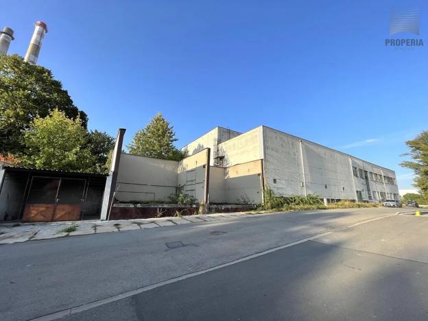 Prodej obchodního prostoru, Brno, Trnkova, 1912 m2