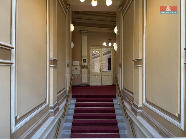 Pronájem kanceláře, Praha - Vinohrady, náměstí Míru, 54 m2