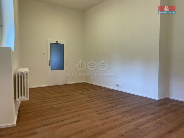 Pronájem kanceláře, Praha - Vinohrady, náměstí Míru, 54 m2