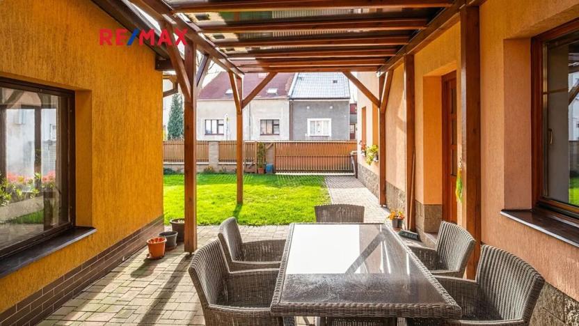 Prodej rodinného domu, Cvikov, Komenského, 298 m2