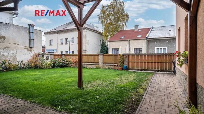 Prodej rodinného domu, Cvikov, Komenského, 298 m2