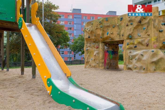 Prodej bytu 2+1, Chomutov, Stavbařská, 56 m2